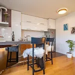 Apartamento Saga *