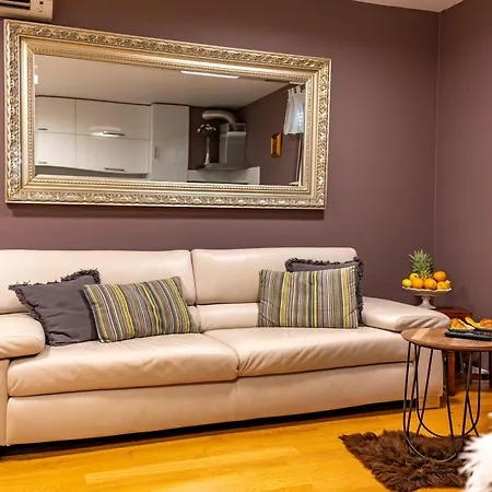 Saga Apartment *